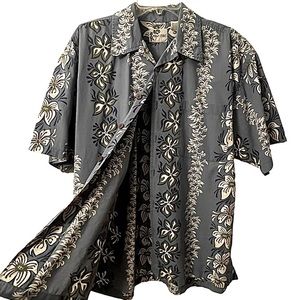 Point Zero Men's Crisp White & Blue Hawaiian Lei Button-Down Short-Sleeve Shirt